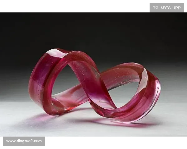 探索火焰玻璃的神秘工艺全过程与艺术魅力展现